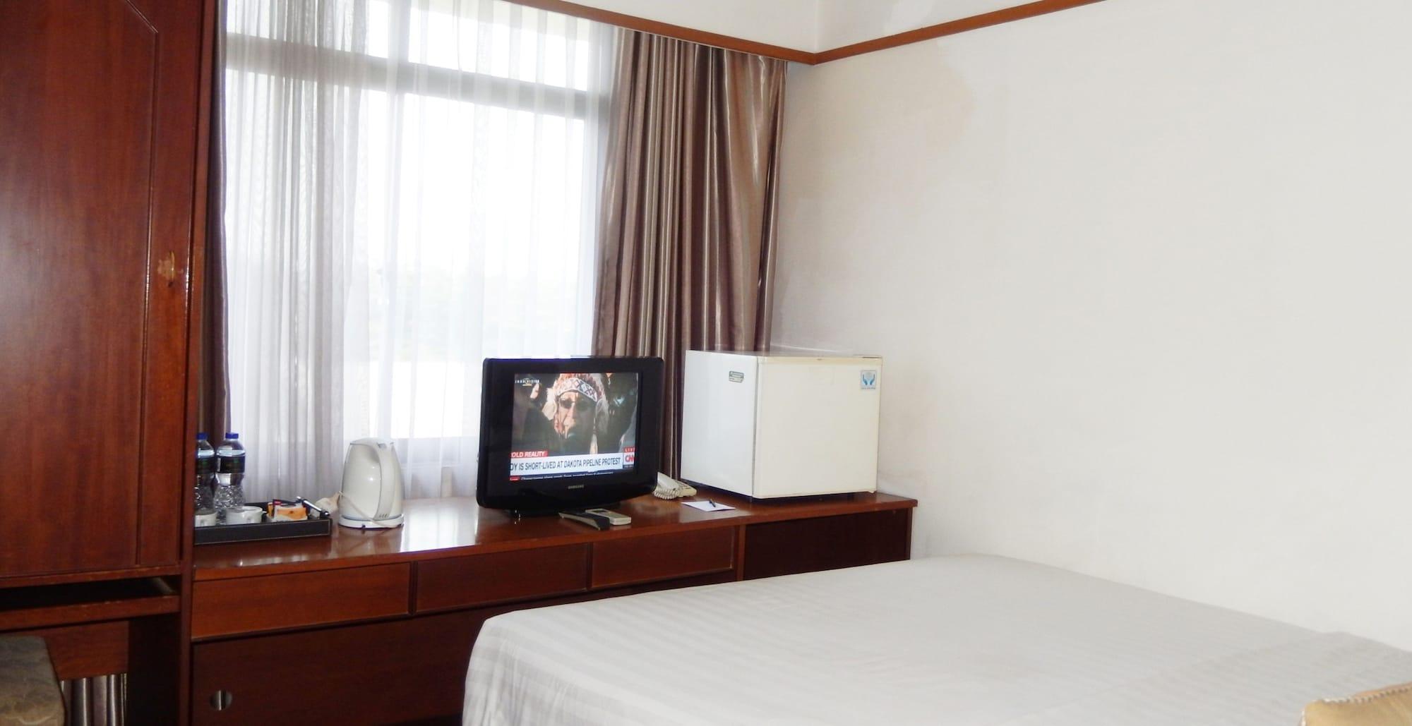 Grand Pasundan Convention Hotel Bandung Exteriör bild