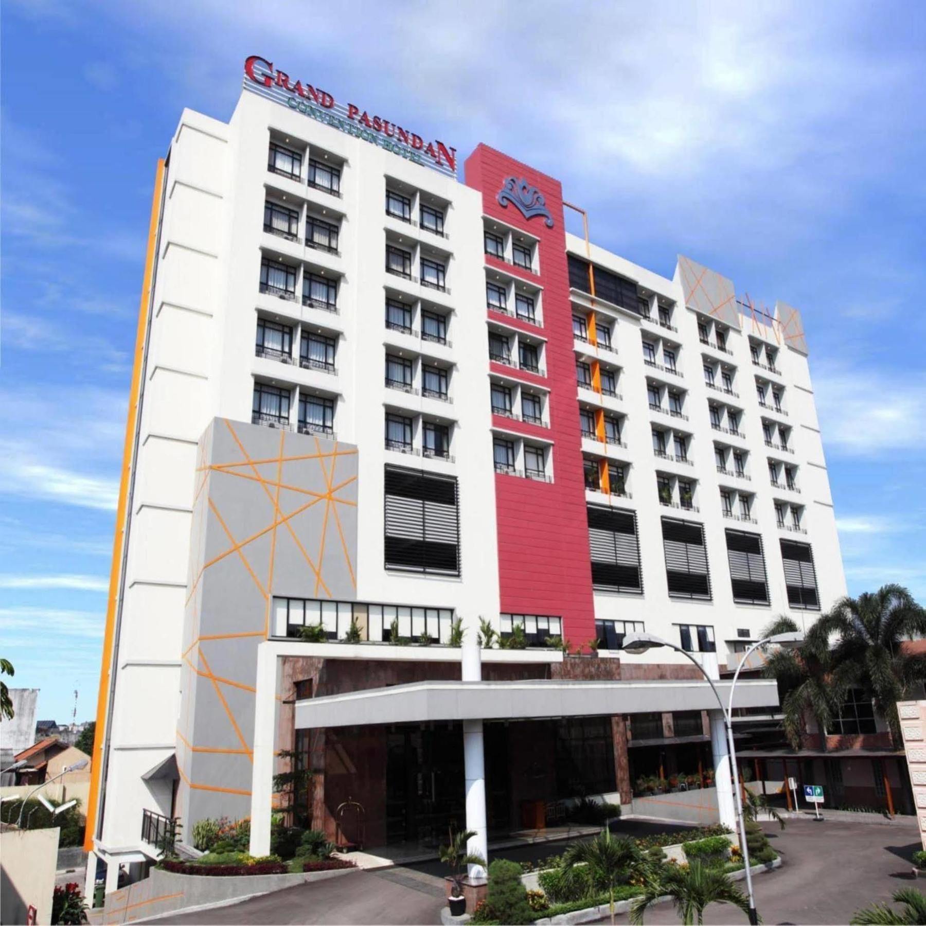 Grand Pasundan Convention Hotel Bandung Exteriör bild
