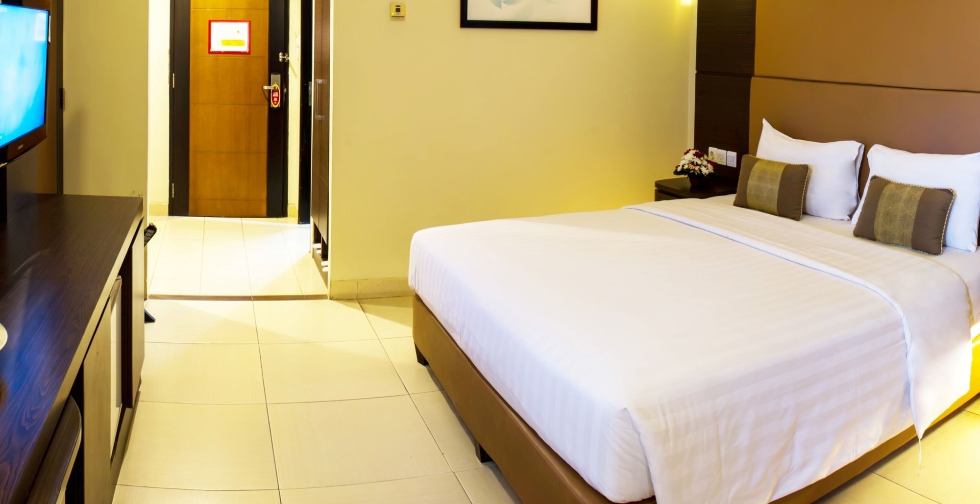 Grand Pasundan Convention Hotel Bandung Exteriör bild